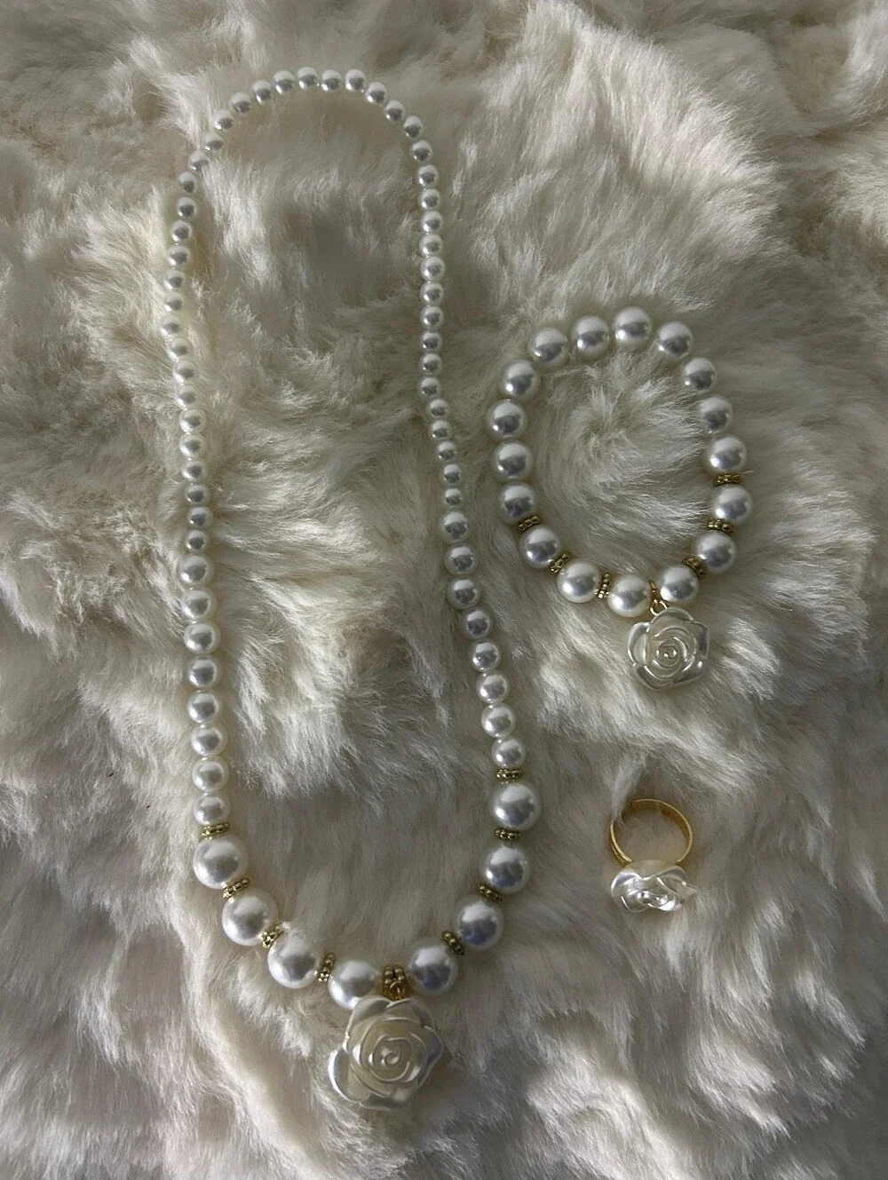 Pearl Rose Pendant Necklace & Bracelet Set with Ring - White Pearlescent